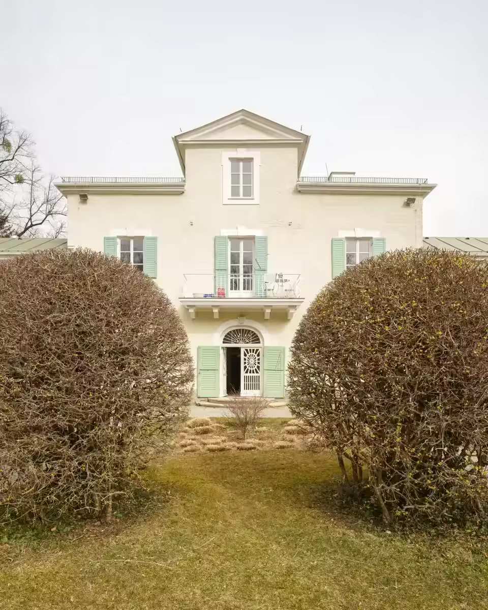Gartenansicht des Ebenböckhauses in München-Pasing