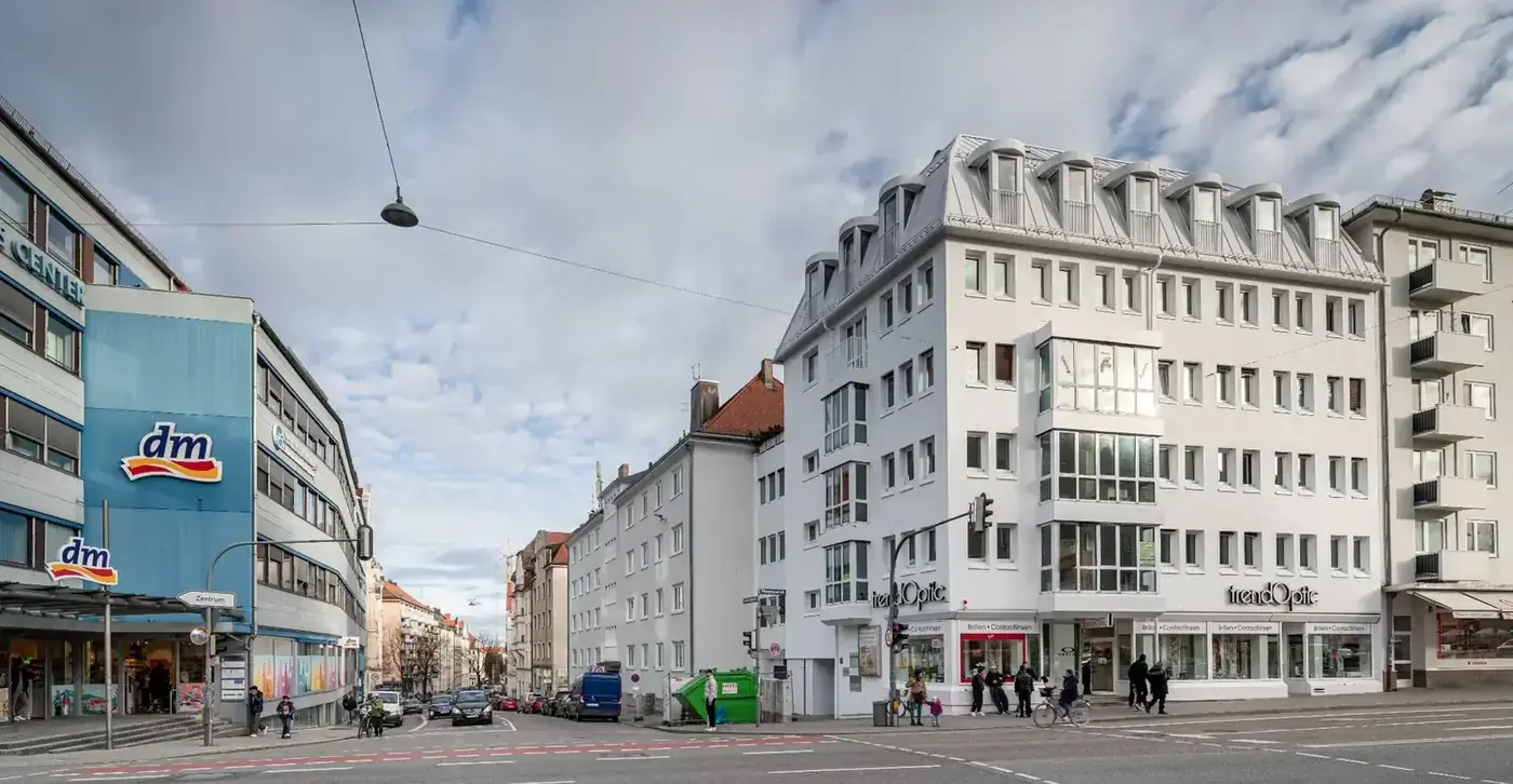 Lindenschmitstraße rooftop extension in Munich